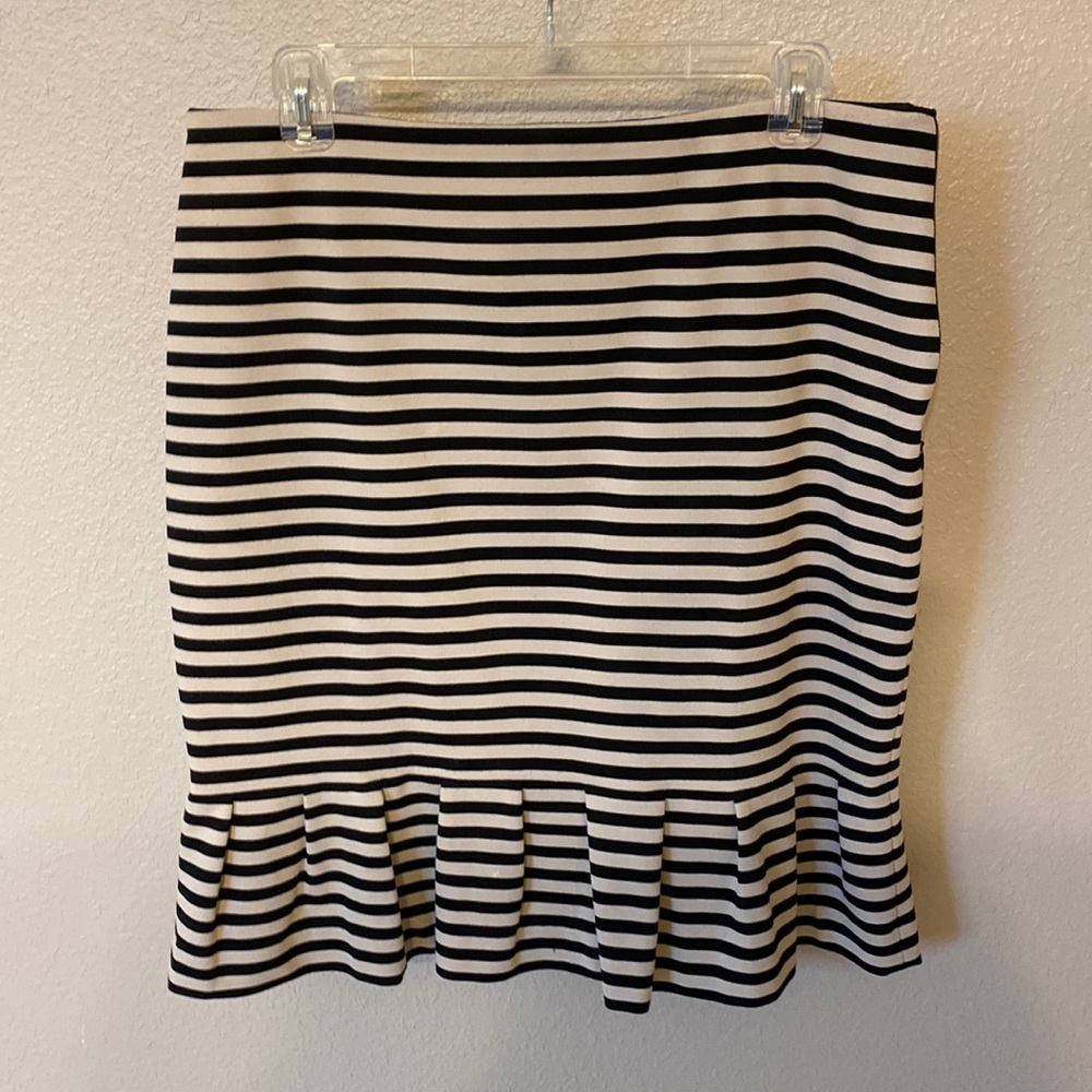 White House Black Market. Striped peplum skirt. Sz 10.